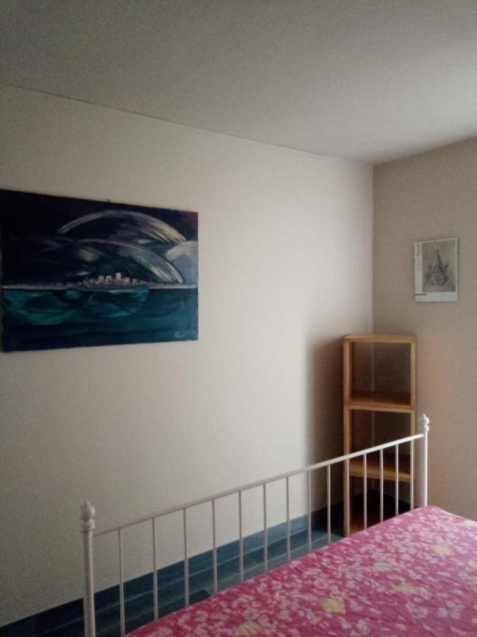 Swimming And Sun Apartment Gandosso Luaran gambar