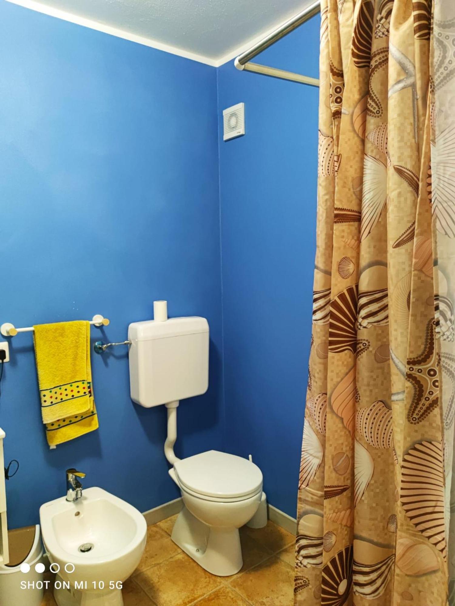 Swimming And Sun Apartment Gandosso Luaran gambar