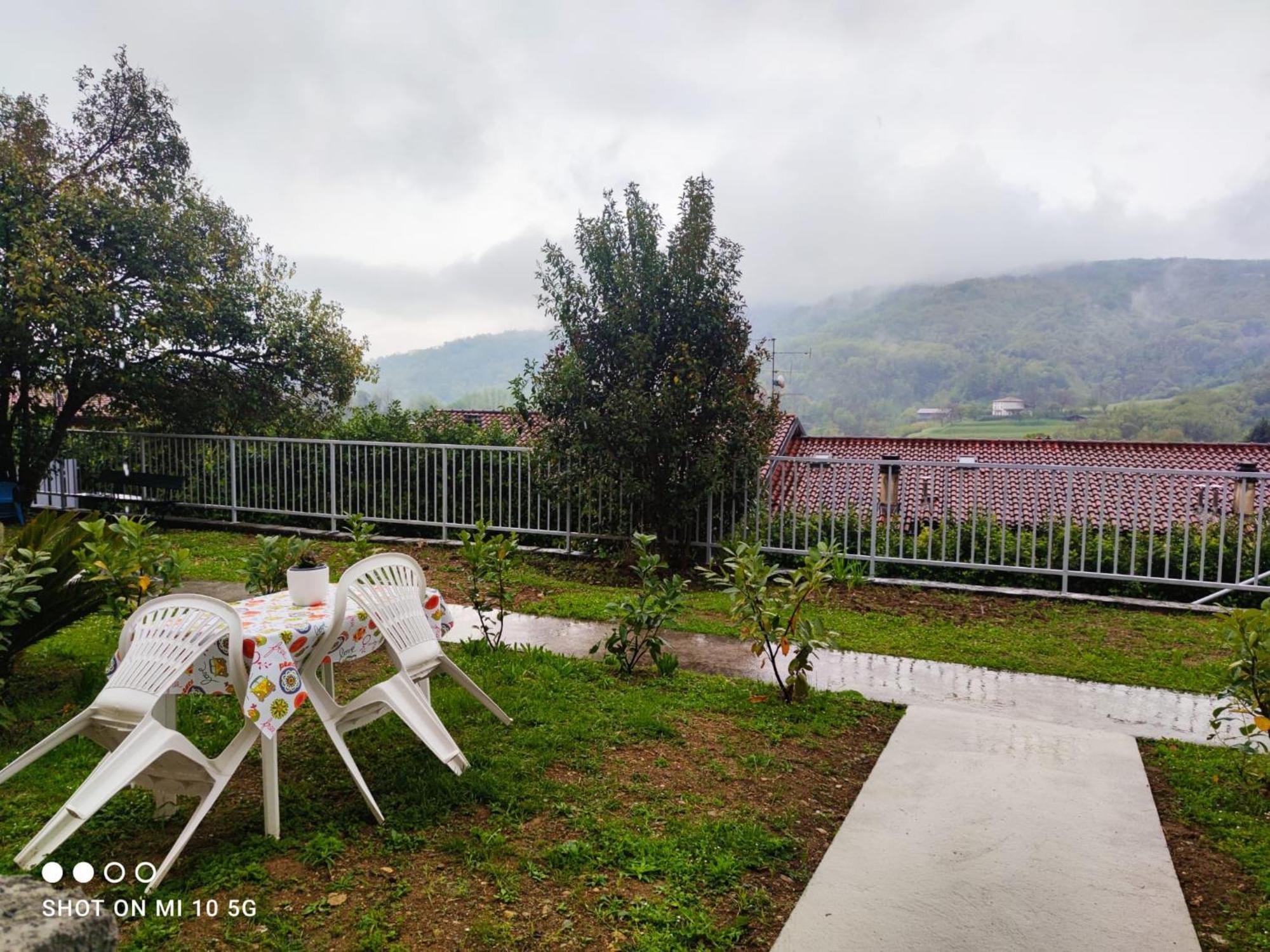 Swimming And Sun Apartment Gandosso Luaran gambar