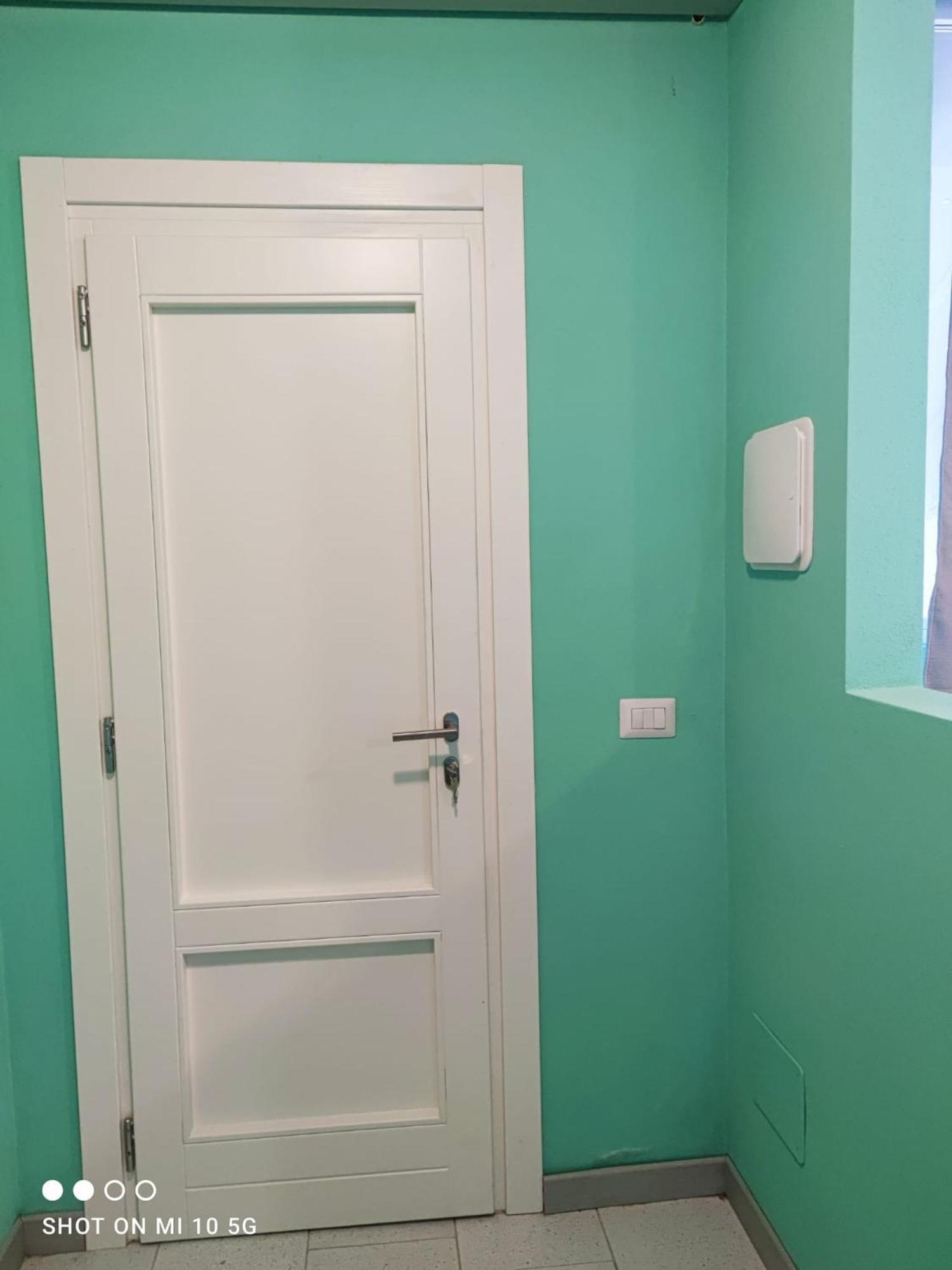 Swimming And Sun Apartment Gandosso Luaran gambar