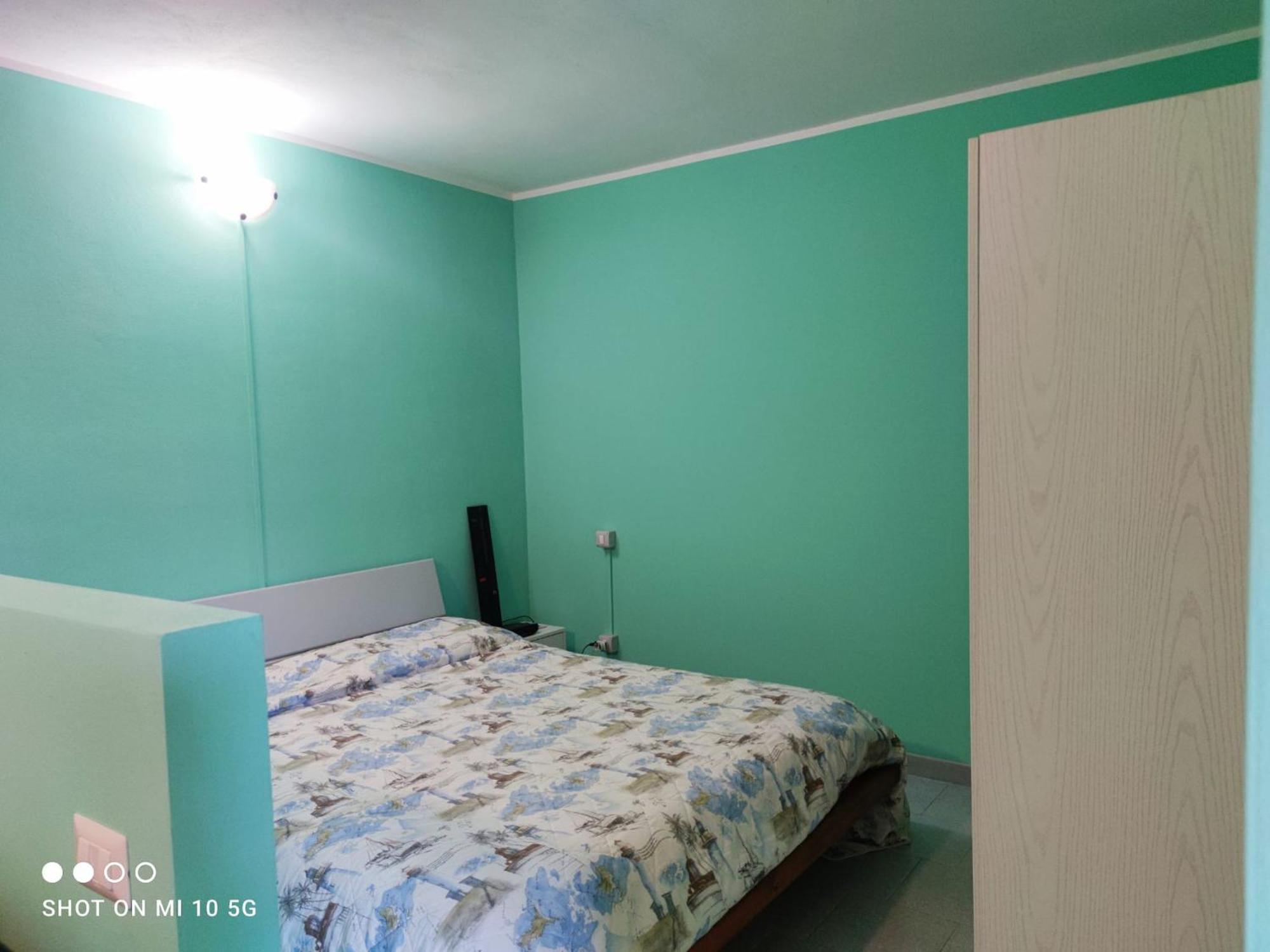 Swimming And Sun Apartment Gandosso Luaran gambar