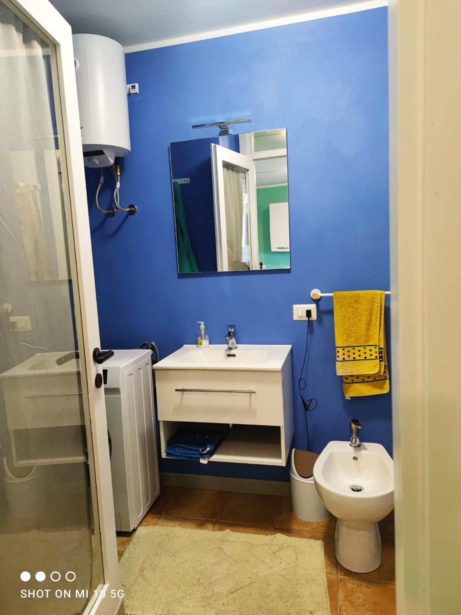 Swimming And Sun Apartment Gandosso Luaran gambar