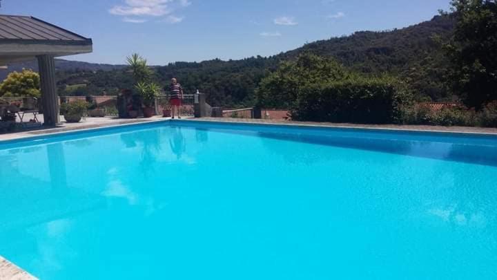 Swimming And Sun Apartment Gandosso Luaran gambar