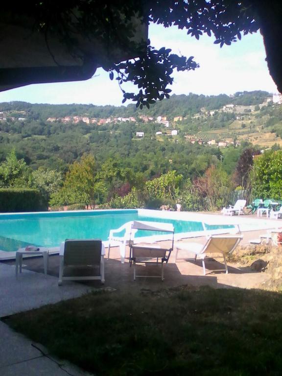 Swimming And Sun Apartment Gandosso Luaran gambar