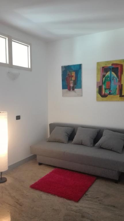 Swimming And Sun Apartment Gandosso Luaran gambar